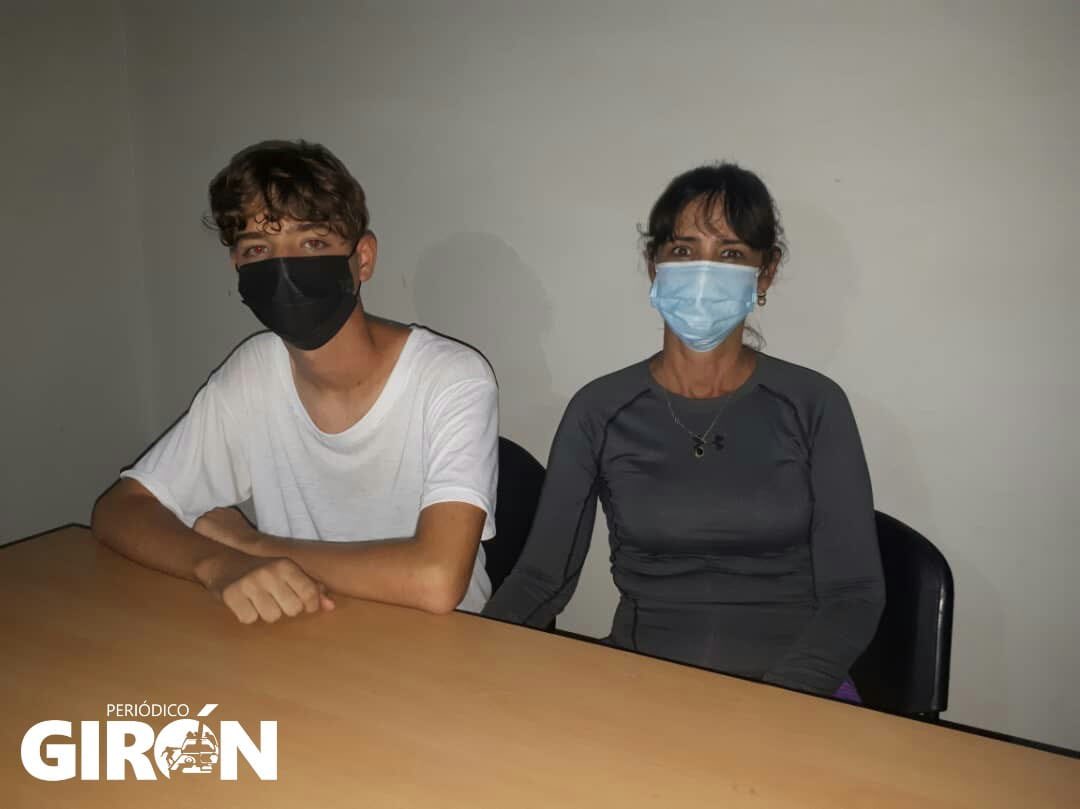 El_IngenieroCu's tweet photo. Que la prensa oficialista se preste para estas cosas es muy vergonzoso!
No queremos diálogo ni explicaciones, queremos a Reniel libre.
#FreeLunatico https://t.co/vqBrFGW73B