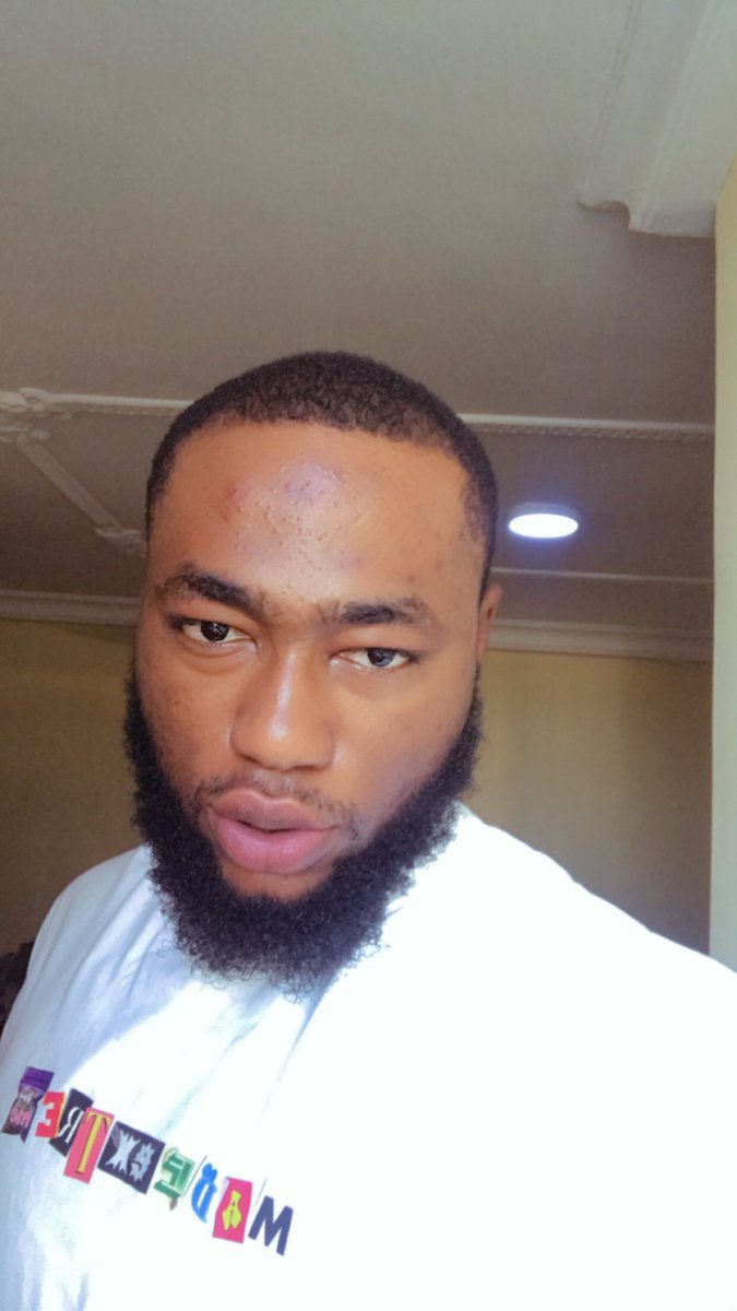 Me or your boyfriend 😎choose wisely 😁