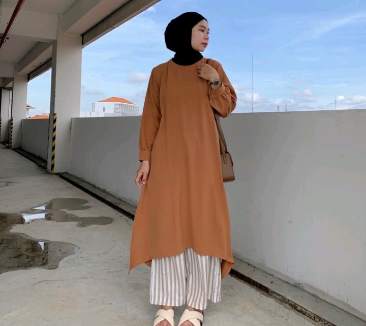 SimpleLookThing's tweet image. GRISYA CRINKLE TUNIK🍀

Tunik yg bikin anggun dan bikin percaya diri
Love simple
79k
shp.ee/k27ywzf