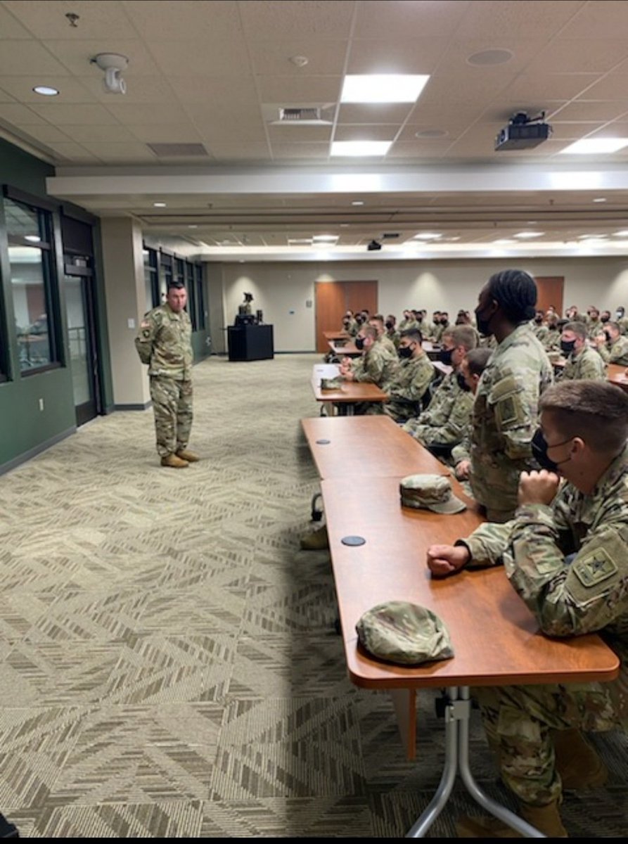 Big thank you to SGM Jason Cox for being our guest speaker for Delta Company’s mentorship event for classes 149 and 153! @16OD_BN @USAODCorps @59thOrdnanceBDE @brown_clydea @Workman16ODBN @USAODCorps @SGMJasonCox