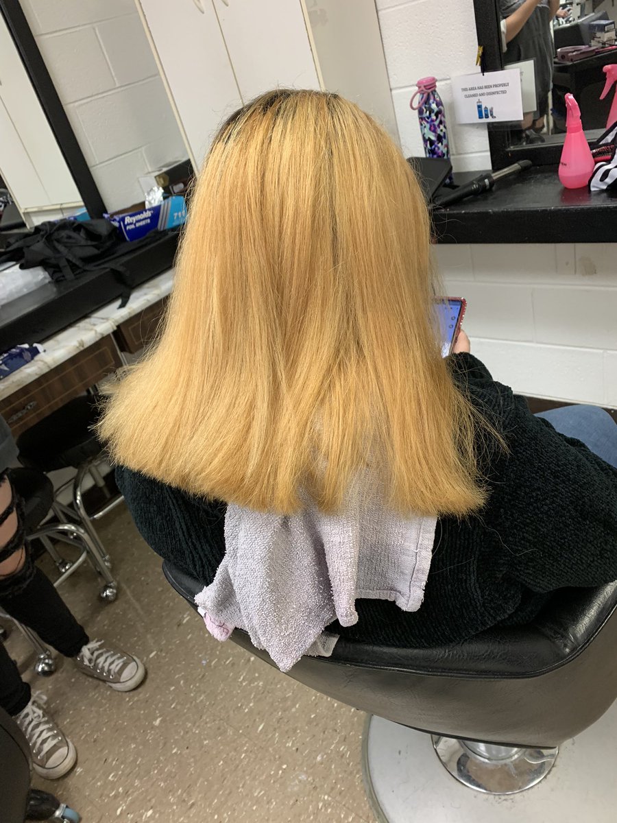 Fore_CHSCosmo's tweet photo. Loving this transformation 💙 @mcps_va @CHSBlueDemons https://t.co/otlY3LJoXI