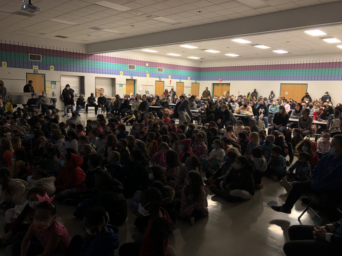 MEC Author Night.<a href="/muhlsd/">Muhlenberg SD</a> #GoMuhls #MECpride