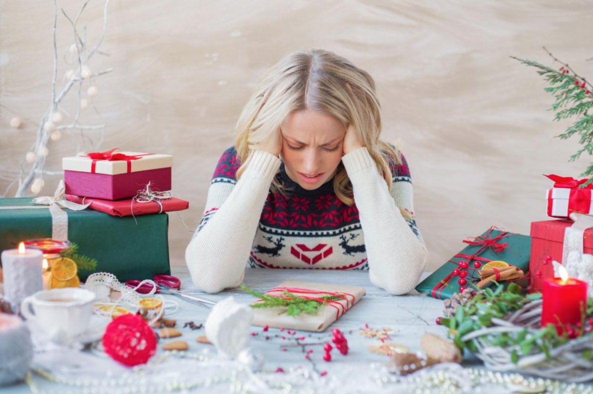 PreventionAA's tweet photo. Ready or not, the holiday season is here. The question is, how do you plan to handle the extra stress that accompanies this time of year? Check out our latest - Know! Healthy Ways to Handle Holiday Stress https://t.co/8OSPdQKubF
#KnowTips #HolidayStress #MyRoleInPrevention https://t.co/TwZsKnluT6