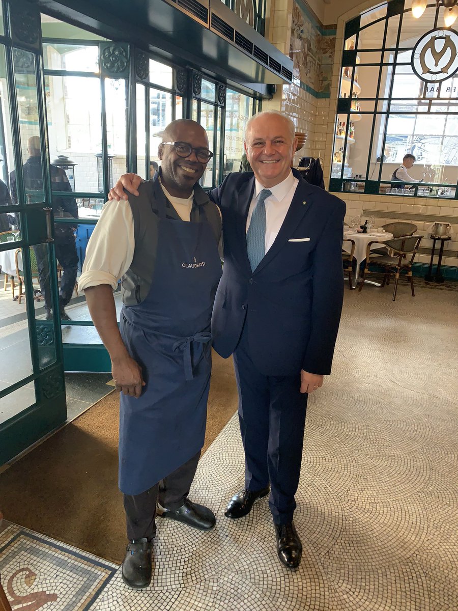 What a humbling experience meeting and collaborating with a living legend Diego Masciaga who is legacy @le_gavroche_restaurant and @claudebosiatbibendum speaks volumes!! My best wishes Sir!