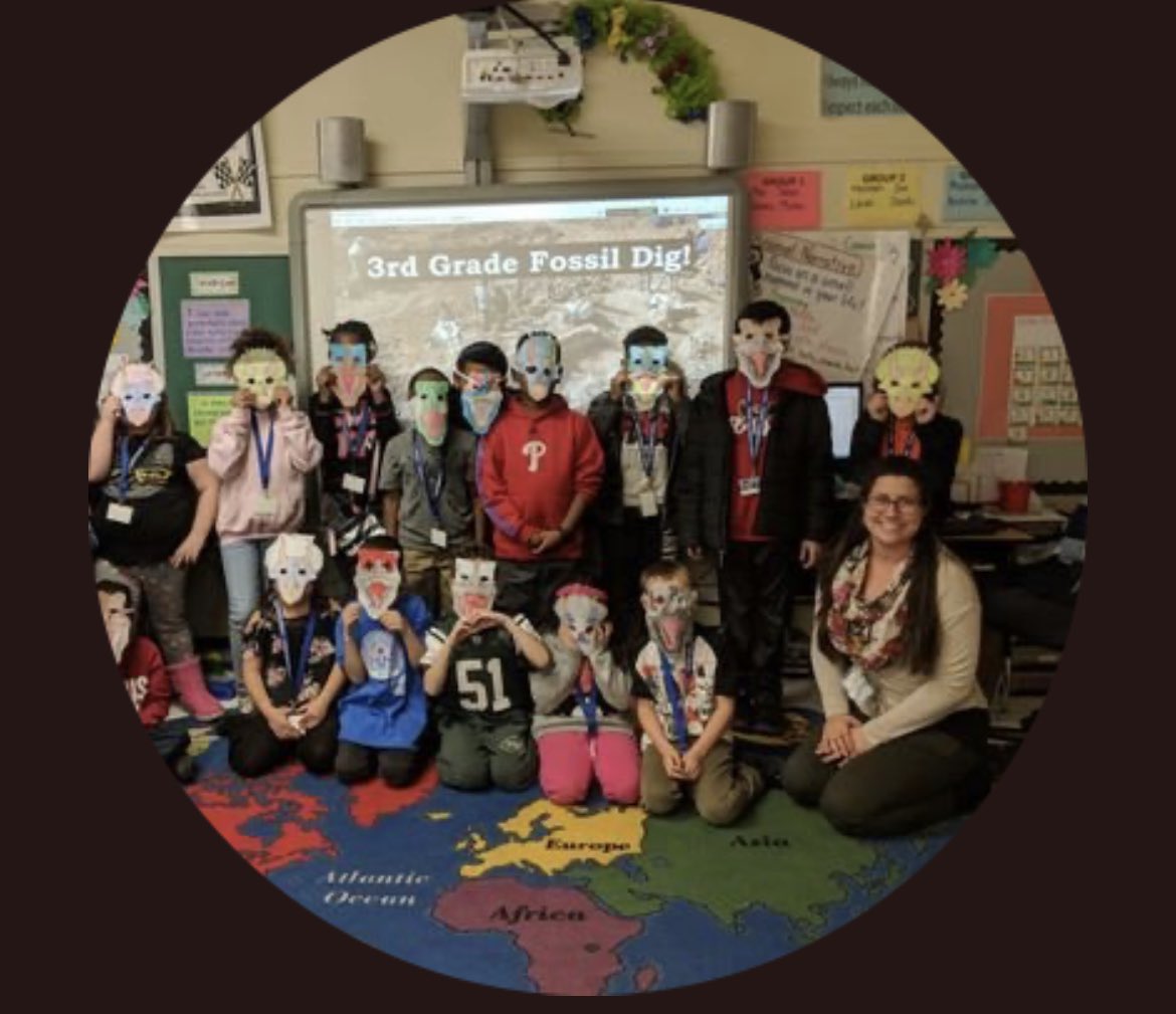 Today’s #AwesomeEducator is Mrs. Ashley (Follow her <a href="/MrsAshleyPalm/">Ashley</a>)

Mrs. Ashley loves using <a href="/Kahoot/">Kahoot!</a> and other math games to reinforce taught skills and to assist with fact fluency!