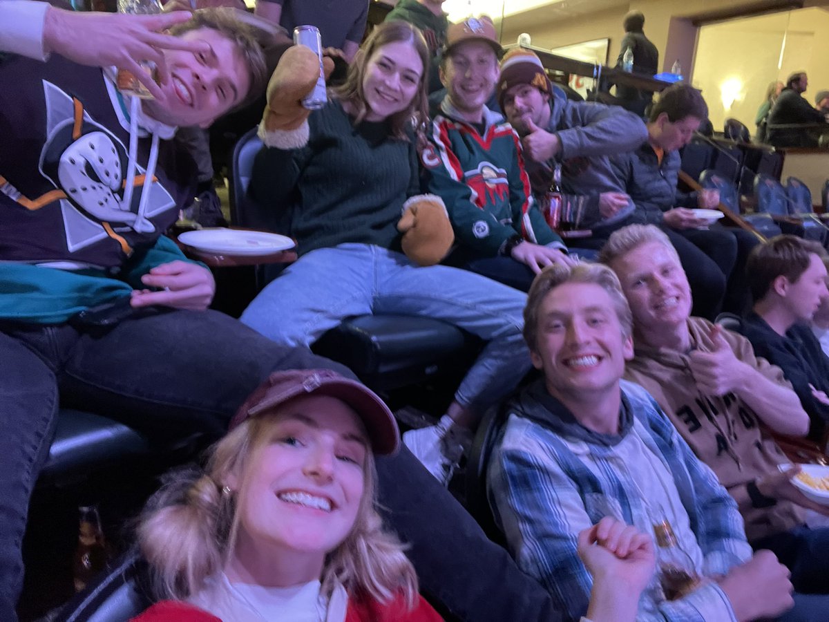 emmaaugs's tweet photo. #mnwild https://t.co/XQaJYTDw3d
