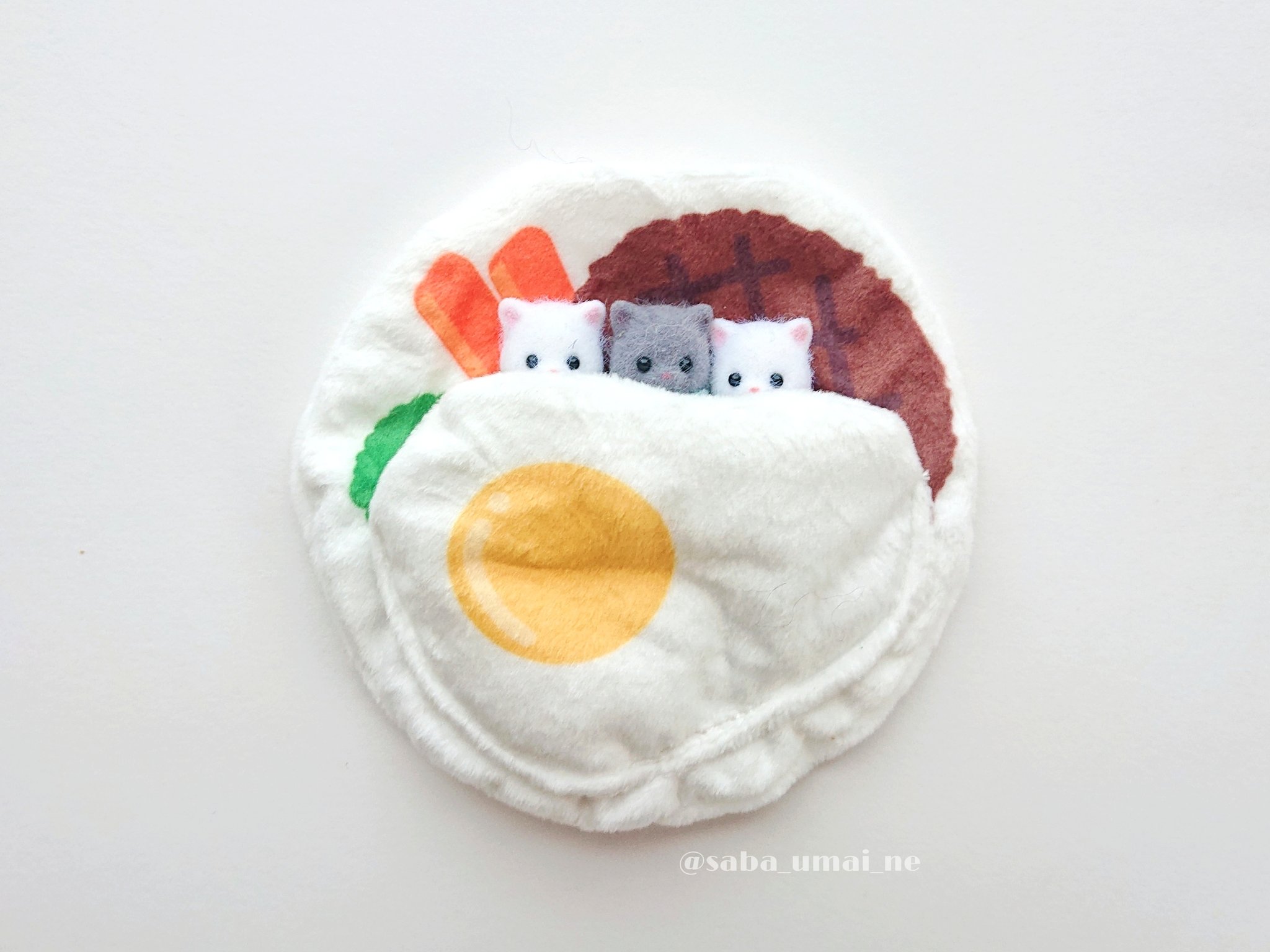 なる ごはんのおふとんガチャあまりにも可愛すぎない シルバニアンみんな買うべきでは T Co P0bc2l8ab8 Twitter