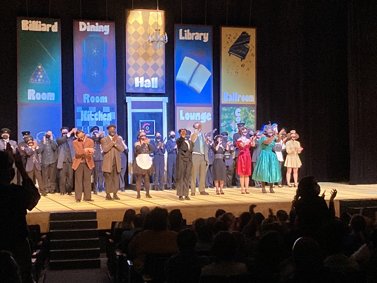 hcpss_wlhs's tweet photo. This incredible cast of characters is absolutely hilarious in Clue! Shows Fri &amp; Sat 7pm! 💚💛🎭 @JimRouseTheatre https://t.co/cZjaVTuBNv