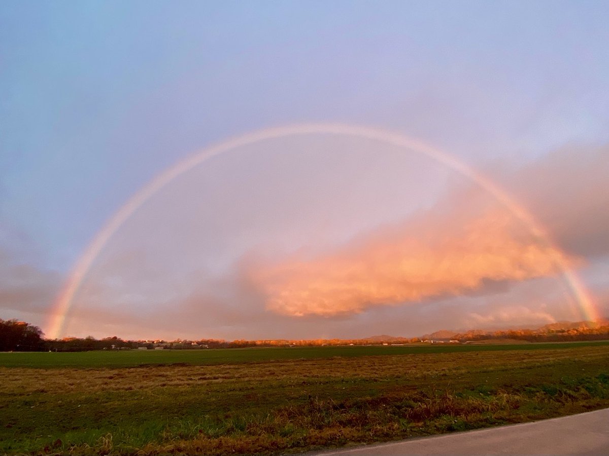 Rainbow over Blount County tonight ⁦<a href="/WBIRWeather/">WBIR Weather</a>⁩.