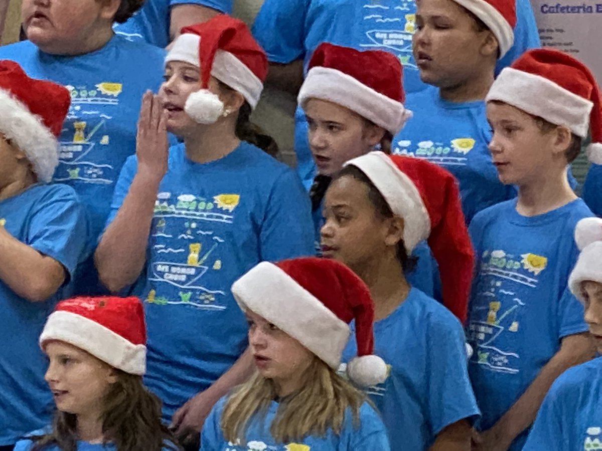 Alma_AISMusic's tweet photo. Ready to record for Arkansas State Capital &amp; Arkansas  Children’s Hospital!  @alma_ais     💚💛 https://t.co/r3Dp8IrC1Z