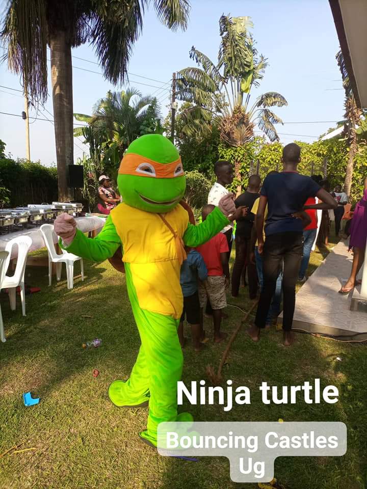 Bouncing_Castle's tweet photo. Specialists in kid's events and birthday parties,it would be a pleasure to plan one for you! Stay connected to Bouncing Castles Uganda for all your kids entertainment in Uganda! We are #Bouncing_Castles_Uganda
We b for more click on
https://t.co/vebuYE0Fbg https://t.co/2q8emcMLG8