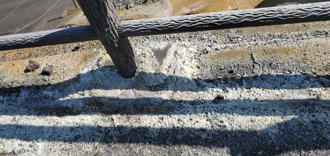 そこらへんの道端もこんな感じだもんな別府すげえわ 