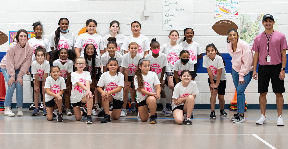 DeerCreekElem's tweet photo. Our volleyball club had their first scrimmage game tonight! Huge shoutout to Ms. Gonzales, Ms. Bozarth, &amp; Coach Cruz for coaching these girls. Their excitement, grit, hustle, skill, and teamwork was incredible to watch tonight. #soproud 🏐💕 👏🏼 https://t.co/ezYzWeJcaX