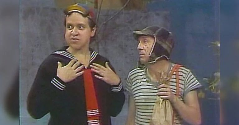Kiko y el Chavo viendo a los <a href="/DosCarnales/">Los Dos Carnales</a>  en los #LatinGRAMMY