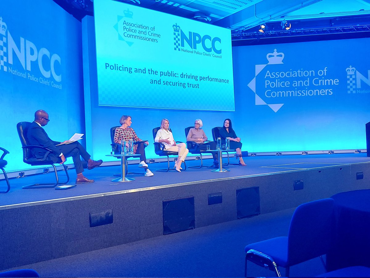 Day 2 #policeconf21 kicking off with  '5 From the Floor' panel discussion. Some excellent examples of innovation and transformation on the ground. <a href="/AssocPCCs/">Association of Police and Crime Commissioners</a> <a href="/PoliceChiefs/">National Police Chiefs' Council (NPCC)</a>