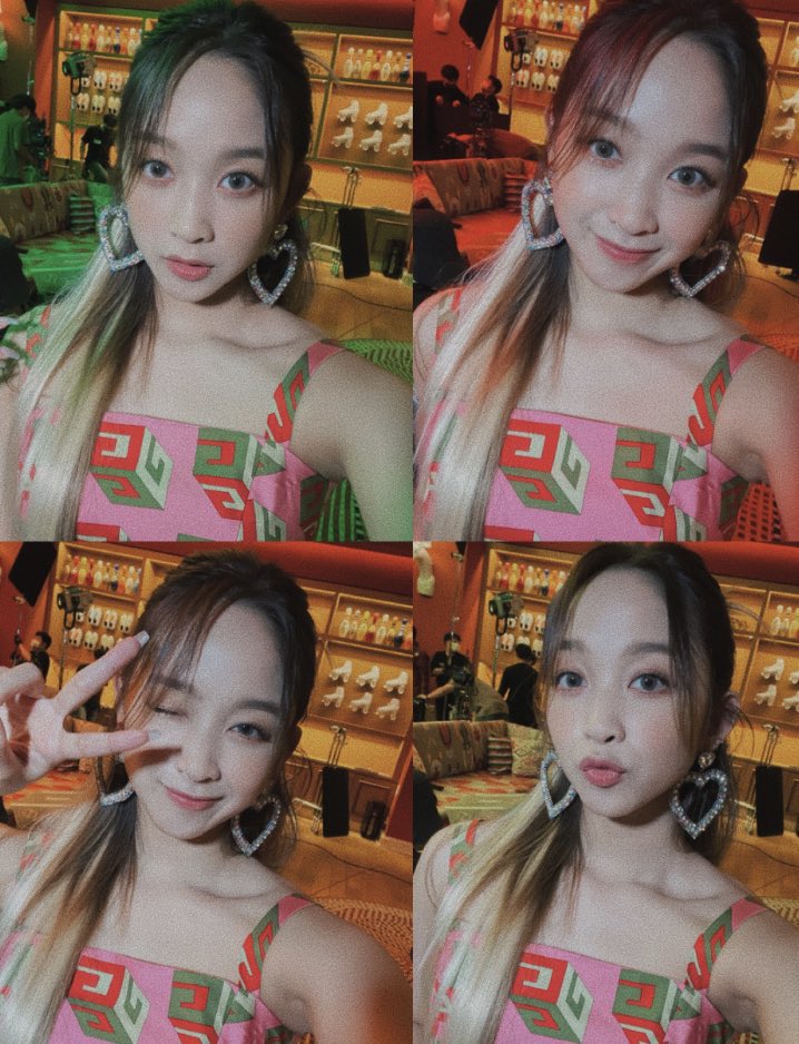 ditapic's tweet photo. THE STYLING THIS ERA

#Fire_Saturday #SECRET_NUMBER #시크릿넘버 #디타 #시크릿넘버 #DITA #디타 #シークレットナンバ #LOCKEY https://t.co/XkI3qQ8JuM