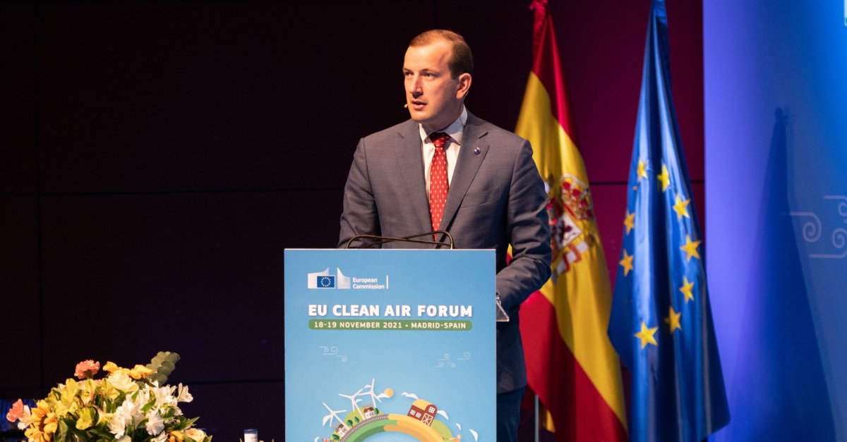 EU_ENV's tweet photo. 🇪🇺 Commissioner @VSinkevicius at the #CleanAirEU Forum:

By 2050, we want to reduce air, water and soil pollution to levels no longer harmful to nature and health 🌱

Levels that respect the boundaries of our 🌍, creating a #ZeroPollution environment

https://t.co/u7EFbr1FXH https://t.co/8u25tFsvzi