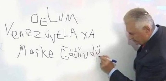 Sol Yumruk tweet media