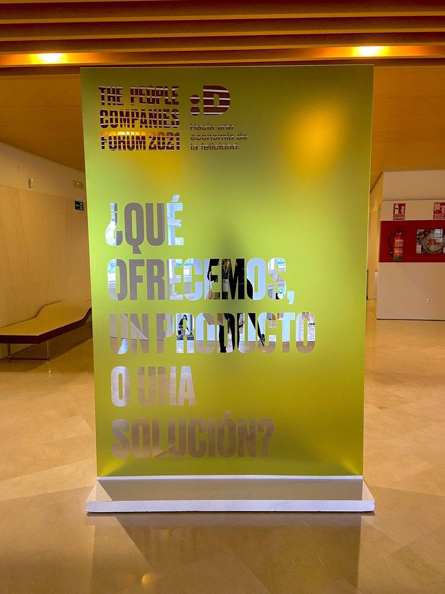 Gran lujo eventos como éste y yo feliz de poder asistir. ¿Pueden las empresas hacernos felices? O es nuestra responsabilidad ser felices y elegir los entornos, y estos tb tendrán que adaptarse? Es cosa de todos.  
Me quedo con mucho, me quedo con todo. Reinventemos
#PCF2021