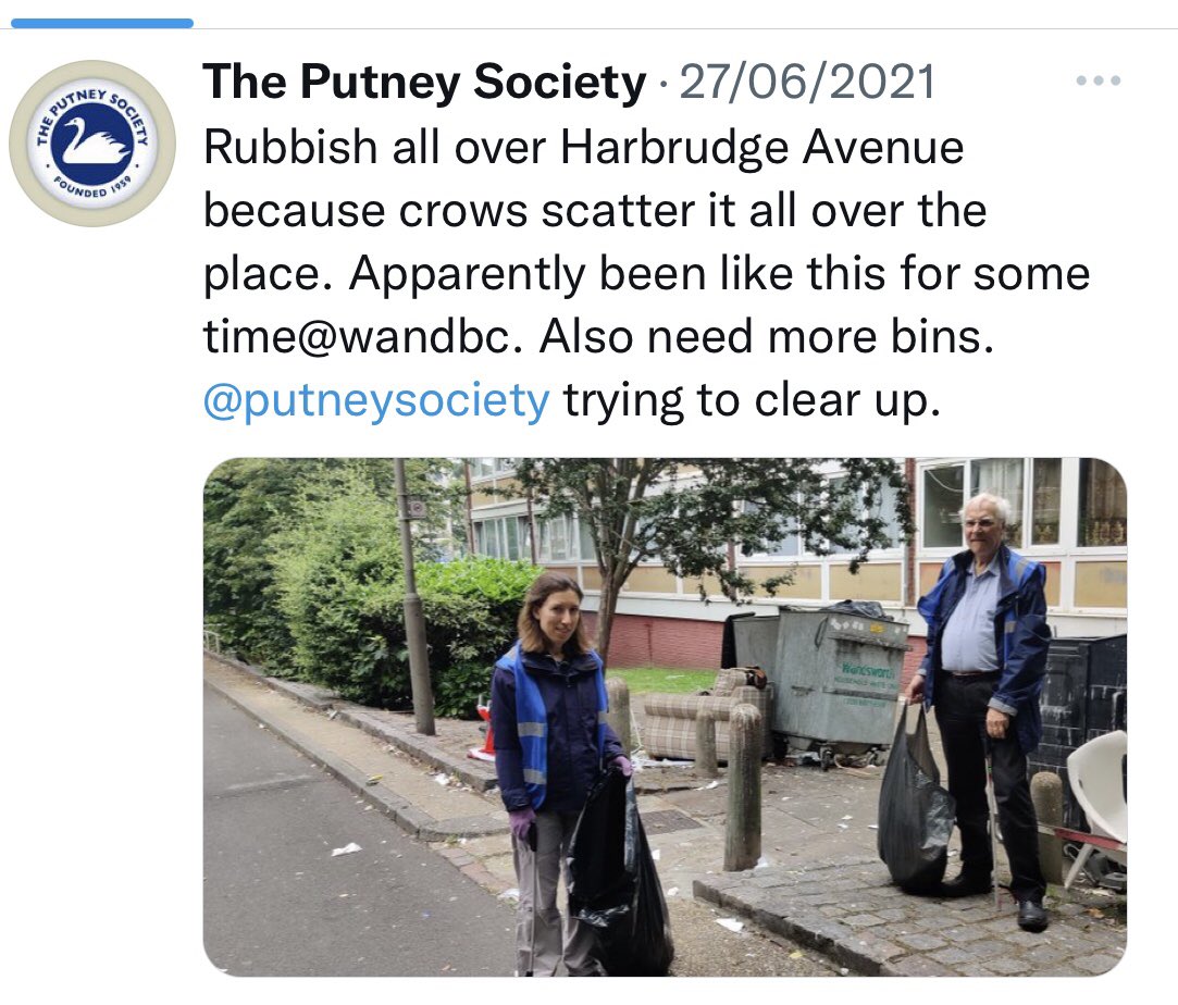 _ClaireGilbert's tweet photo. ⁉️Wondering how many people need to complain about the state of Harbridge Avenue in #Roehampton for @wandbc to listen? The @putneysociety added their voice months ago. Thanks for your support &amp; help!🙏 All I want for Christmas is #MoreBins #SupportRecycling #KeepRoehamptonTidy 🗑 https://t.co/7LJpTTli1w