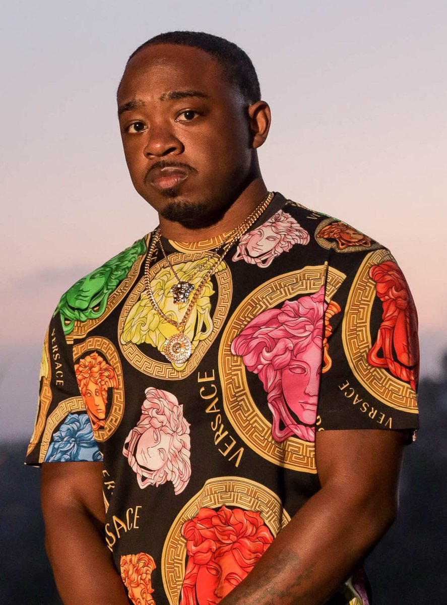 Today we had an exclusive chance to interview CAMARABI:

What is your stage name and how did you come up with it?

My stage name is CAMARABI (I pronounce it cam-uh-rob-ee). I came up with it as a nickname for myself when I was 11 years old. 
#rap

allrapnews.com/interview/excl…