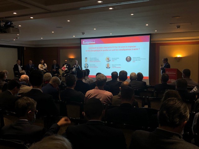 GNFAauto's tweet photo. 📅 [#EVENTS] Retrouvez @franckdiego , @thierrypoirel , et Aline Soulhac à l'évènement #CONNECTdistribution  2021 afin d'échanger entre professionnels de la filière automobile ! 🚀 #automobile #formation https://t.co/qcClDPpj8K