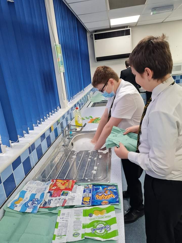 SACA_Religious's tweet photo. Our well being group preparing more crisp packets so we can send them off and have more survival items created #HardWorkTrustFairness #wellbeing #CrispPacketProject #staidansstewards https://t.co/rPWoLD8IdH