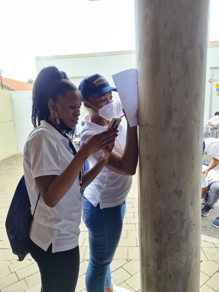 TheGautrain's tweet photo. We are live in Sandton with the #AmazingTransportRace winners! Join us live on Instagram for all the action and jubilation: https://t.co/G1xwqTb4pl
#GautrainontheMove #MoveforChange https://t.co/wKjlNzFuW9