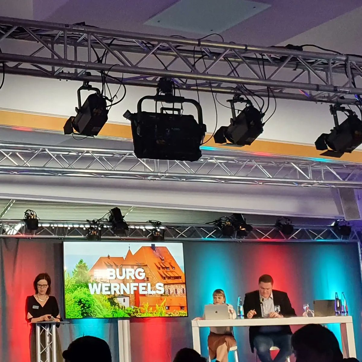 deutsche beamtenbundjugend bayern tweet media