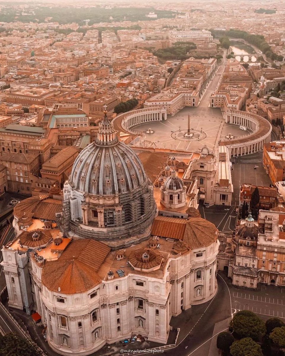 motivi per cui Roma è superiore a qualunque città: