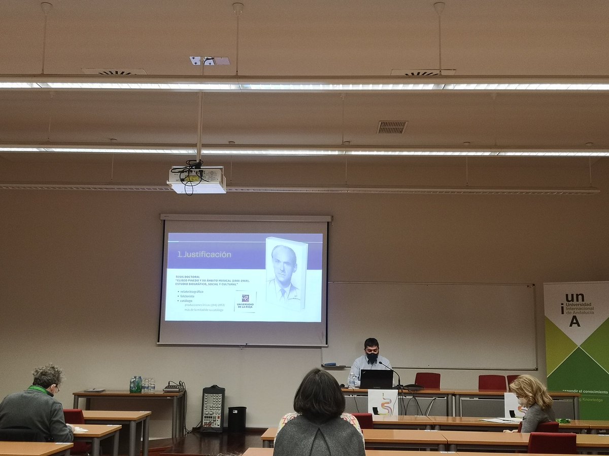 riojafilarmonia's tweet photo. Dentro de Rioja Filarmonía también tenemos grandes investigadores que abordan la música de nuestra región. @cblancoruiz es un ejemplo. Aquí hablando de Eliseo Pinedo en el X Congreso de Musicología @musicologyspain https://t.co/Qs6MOnhaNi