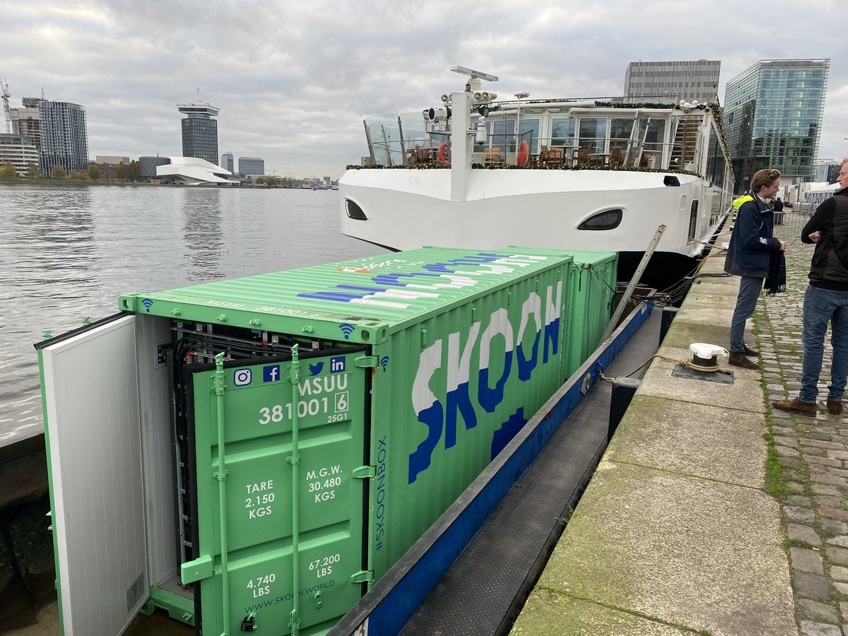 StopBSCampaign's tweet photo. 🇳🇱 Wish I could convey the scale of the cruise boat that this battery is powering. 👏🏼 to @skoonenergy who are creating the AirBnB of mobile energy storage and clean energy. (@bobbyllew would’ve loved to have seen this) https://t.co/ORxCbTmYZ0