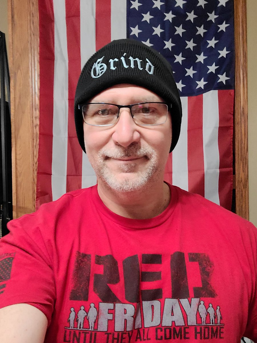 JoeStukenborg's tweet photo. Keep Grinding every F'N day
Push hard towards your Targets. ππ―π₯π―β€πΊπ²
#REDFriday #EDD #MYMAP
#TheFreedomFactor https://t.co/vQPkNzDBVT
