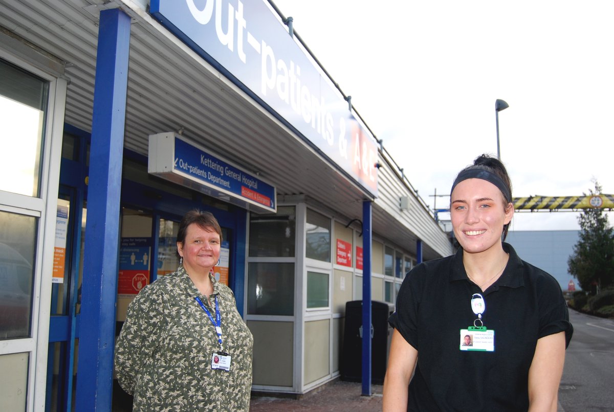 KettGeneral's tweet photo. KGH has won an Employer of the Year Award from The Bedford College Group for the way it has supported students with placements during the pandemic. It included having 70 students as Ward Hosts supporting front-line staff. See https://t.co/KrGlrCy0sM https://t.co/VbPPXr7tLR