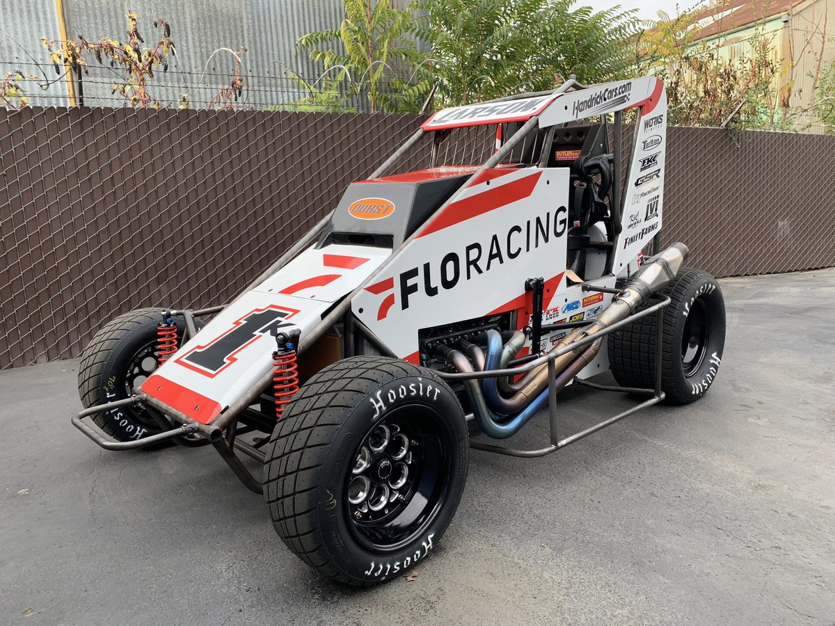 the_Rocket_11's tweet photo. @KyleLarsonRacin & @chaseelliott โs race cars ready to go - always a pleasure to be involved with his team! #RocketDesigns #3m https://t.co/eHvuZPfMGp