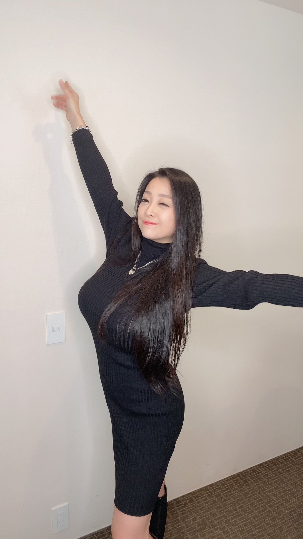 X 上的小向美奈子：「仕事終わった❣️ t.coyj7jonEZ98」  X