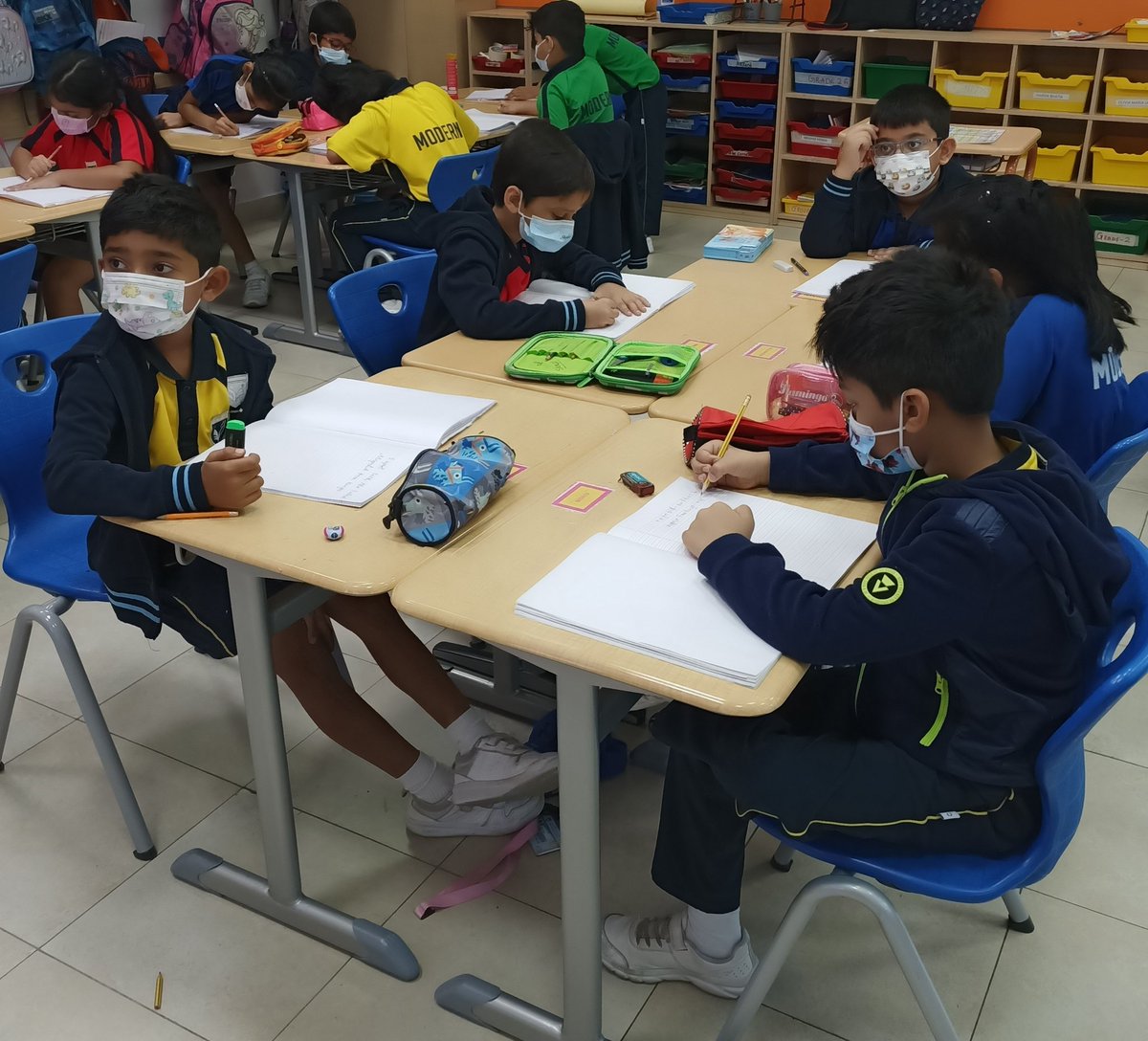Priyadarshini (@priyasandeep05) on Twitter photo Life is about experiences,make the most of it.They took down notes as they listened 2 the #Experttalk & enjoyed quiz on Kahoot.Inquiry.#Findingout Impact of migration on individuals,communities & culture.<a href="/shazlobo14/">Sharon Lobo</a> <a href="/GMA_Primary/">@GMA_Primary</a> <a href="/KNargish/">Nargish Khambatta</a> <a href="/raak1996/">Anees Fathima</a> <a href="/NishiMohan2/">Nishi Mohan</a> <a href="/misri_anchal/">Anchal misri</a> Life is about experiences,make the most of it.They took down notes as they listened 2 the #Experttalk & enjoyed quiz on Kahoot.Inquiry.#Findingout Impact of migration on individuals,communities & culture.<a href="/shazlobo14/">Sharon Lobo</a> <a href="/GMA_Primary/">@GMA_Primary</a> <a href="/KNargish/">Nargish Khambatta</a> <a href="/raak1996/">Anees Fathima</a> <a href="/NishiMohan2/">Nishi Mohan</a> <a href="/misri_anchal/">Anchal misri</a>