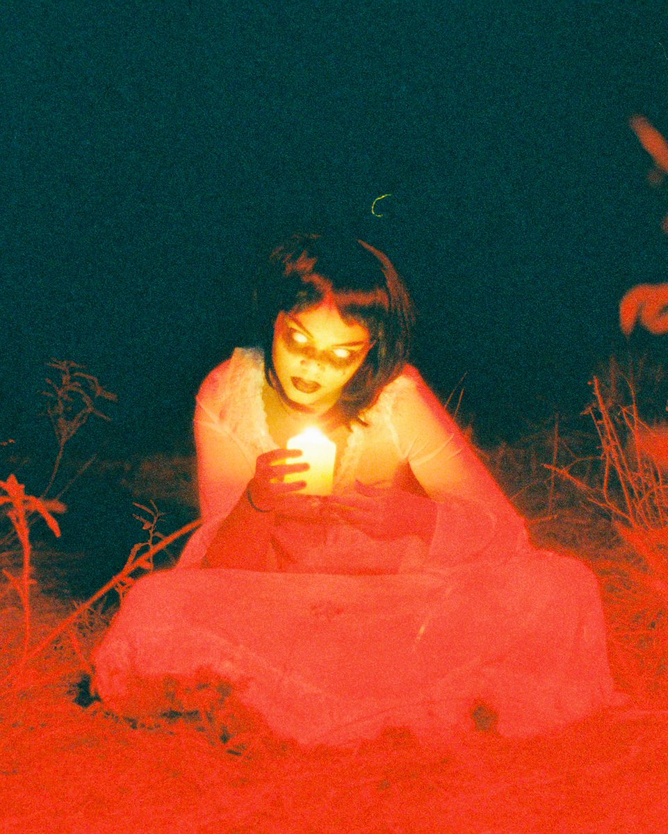 Tretookthese's tweet photo. Witch in the woods Pt. 2 🕯// 🎞
- Shot with my new film camera. Lmk what you guys think!🤘🏾 https://t.co/ACMX4aCi1q