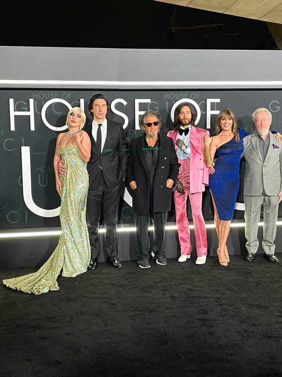 The only Family we want to spend Thanksgiving with.✨ #HouseOfGucci
<a href="/ladygaga/">Lady Gaga</a> #AdamDriver #AlPacino <a href="/JaredLeto/">JARED LETO</a> #GianninaFacio #RidleyScott
