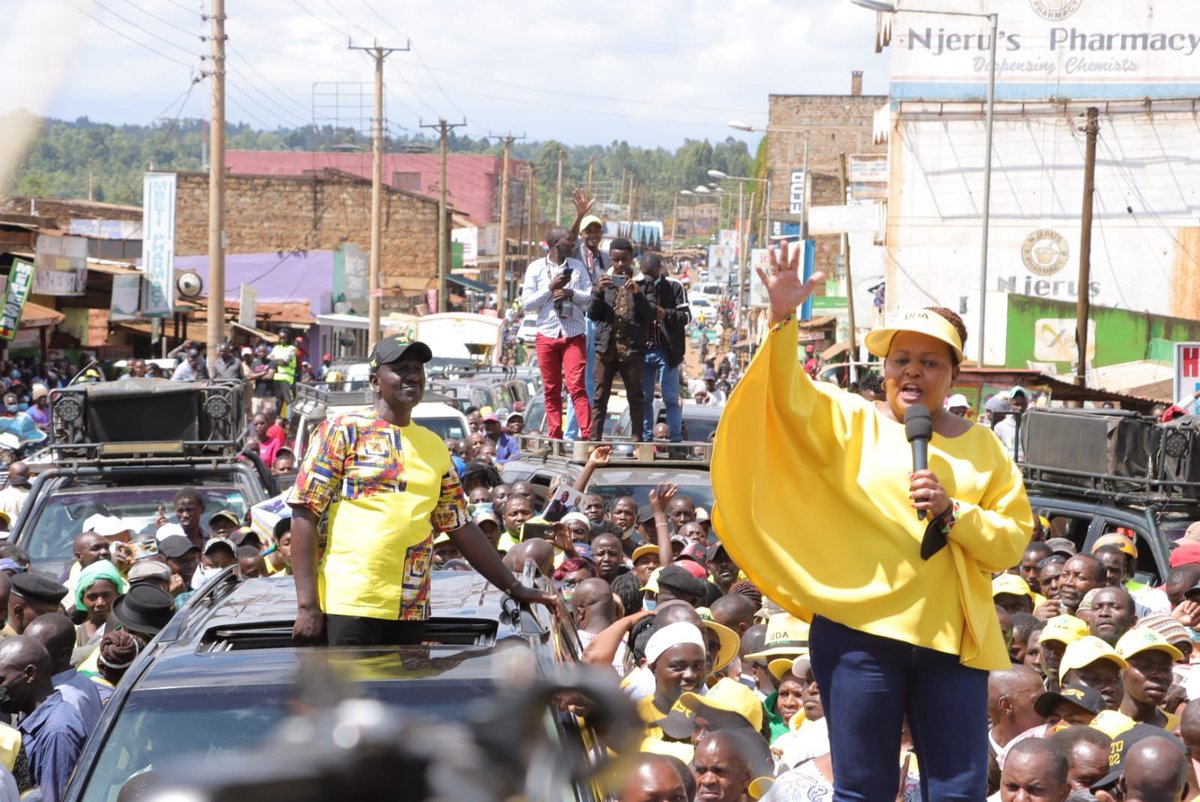 AnneWaiguru's tweet photo. Joined H.E the Deputy President William Ruto alongside other UDA leaders during his Embu County tour yesterday. Watu wa Embu, volume iko tu sawa..!
Mt Kenya region is Rutonated! 
Chama ni UDA, Form ni Hustler, na Mpango ni Bottom Up! 
#KaziniKazi https://t.co/Kc9Fod48ws
