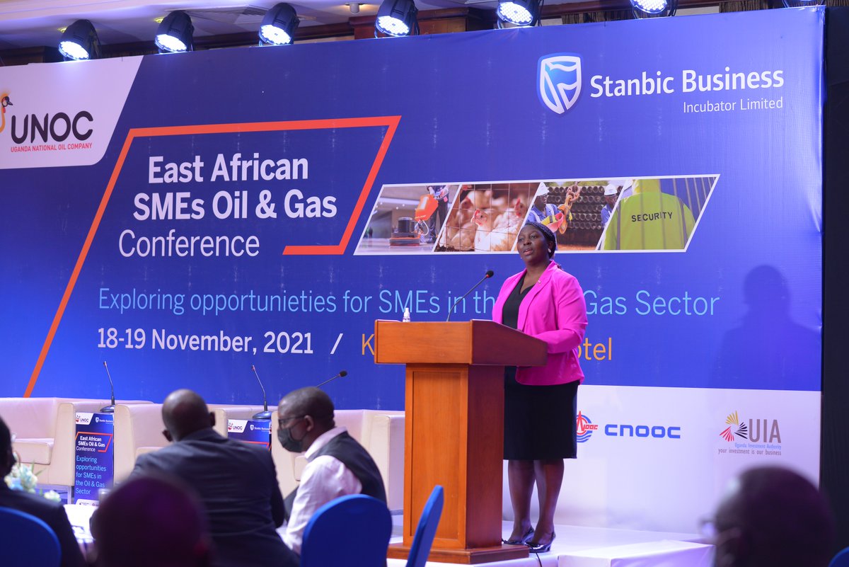 PAU_Uganda's tweet photo. A few highlights from Day 1 of the #EAOGS conference.
1. Government is committed to setting up a Local Content Development Fund.
2. SMES should interest themselves in the available information & networking opportunities.
@SBILIncubator @UNOC_UG
More updates on Day 2 coming up https://t.co/gCKxBDh3lC