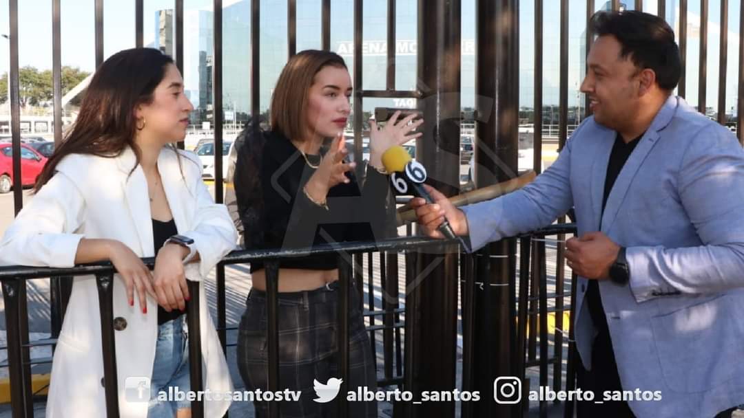 ibeliebersmx's tweet image. 📸| Reencuentro con las niñas icónicas de Monterrey que lloraron por Justin Bieber porque se habían acabado los boletos, 10 años después.