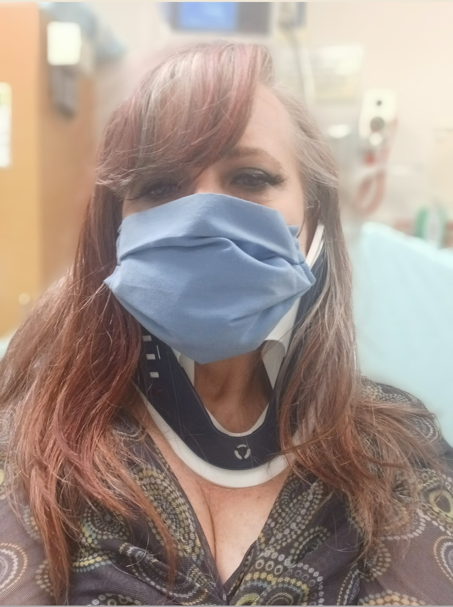 If I hadn't worn a seat belt today, I wouldn't be here to tweet this right now. Got hit by a tractor trailer but i'm alive. #wearaseatbelt. Oh and also #GetVaccinated https://t.co/rvfbpFVQCz