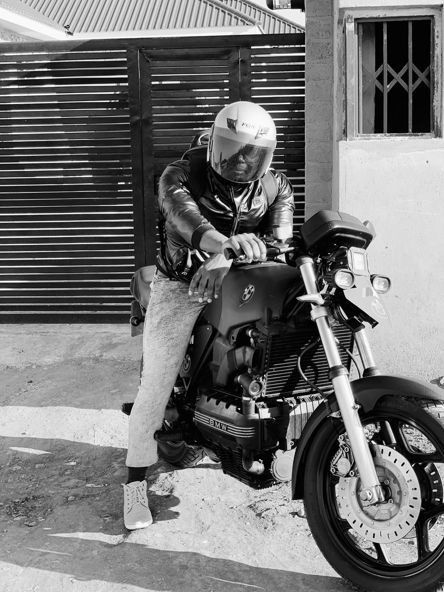 YamikaniMbawala's tweet photo. #SuperbikeFriday #Ufulu525Friday #PowerUpFriday. Happy Friday Yβall. Power up π₯π₯π₯ https://t.co/HzffTVyR6Q