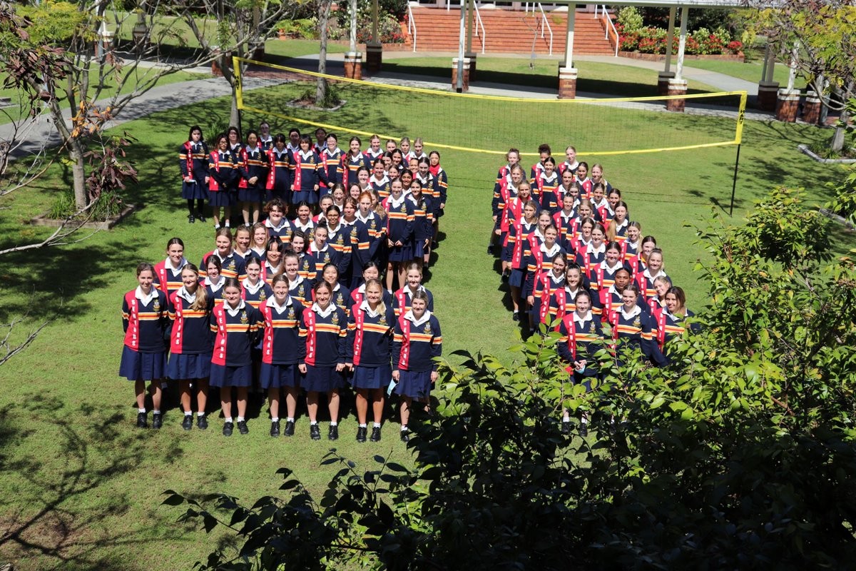 Farewell and congratulations to our wonderful Class of 2021. We are so proud of all that you have accomplished, and we wish you happiness and success in your next chapter. Remember, this is farewell, not goodbye! ❤️ #Classof2021 #StHildasSchool #OldGirls #2021Graduates