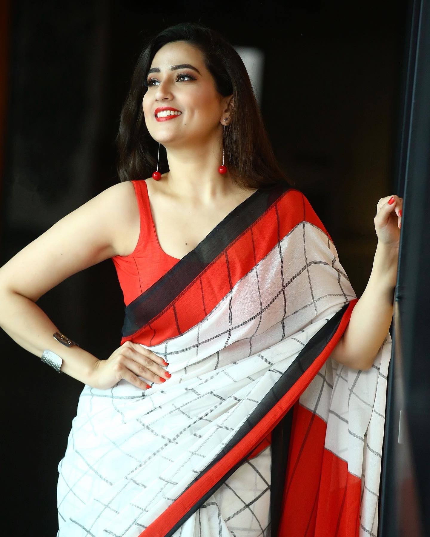 FEiNfq4UYAcCxLV?format=jpg&name=large