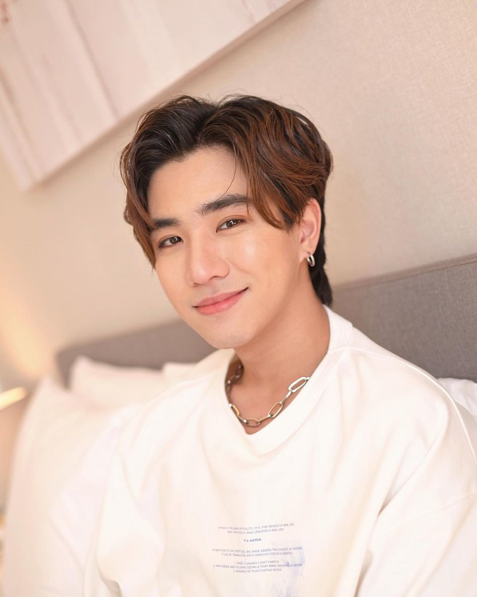 🐉 : Will you be ..... 
🐯 : ......... 
🐉 : My Boyfriend
🐯 : ☺☺☺ Yess 

Me : uhh sonpin 🤣
#PerthSaintSation #TRIGON 
-
-
IG Update : iaum &amp; palmpampass