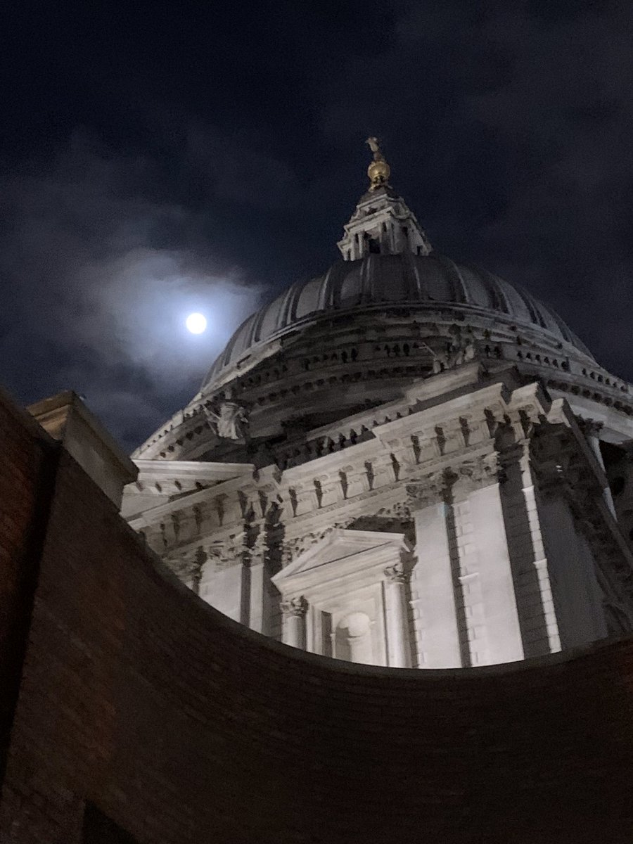 PaulJacobs1978's tweet photo. Another beautiful venue last night with @TheClinkEvents, I’ve had worst views. #changinglivesthroughlearning. https://t.co/eIWPeUoWUj