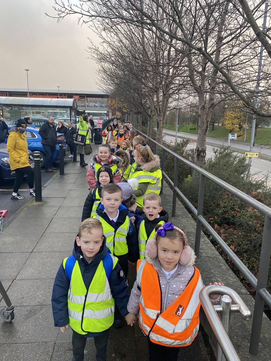 Darnley Primary and Visual Impairment Unit tweet media