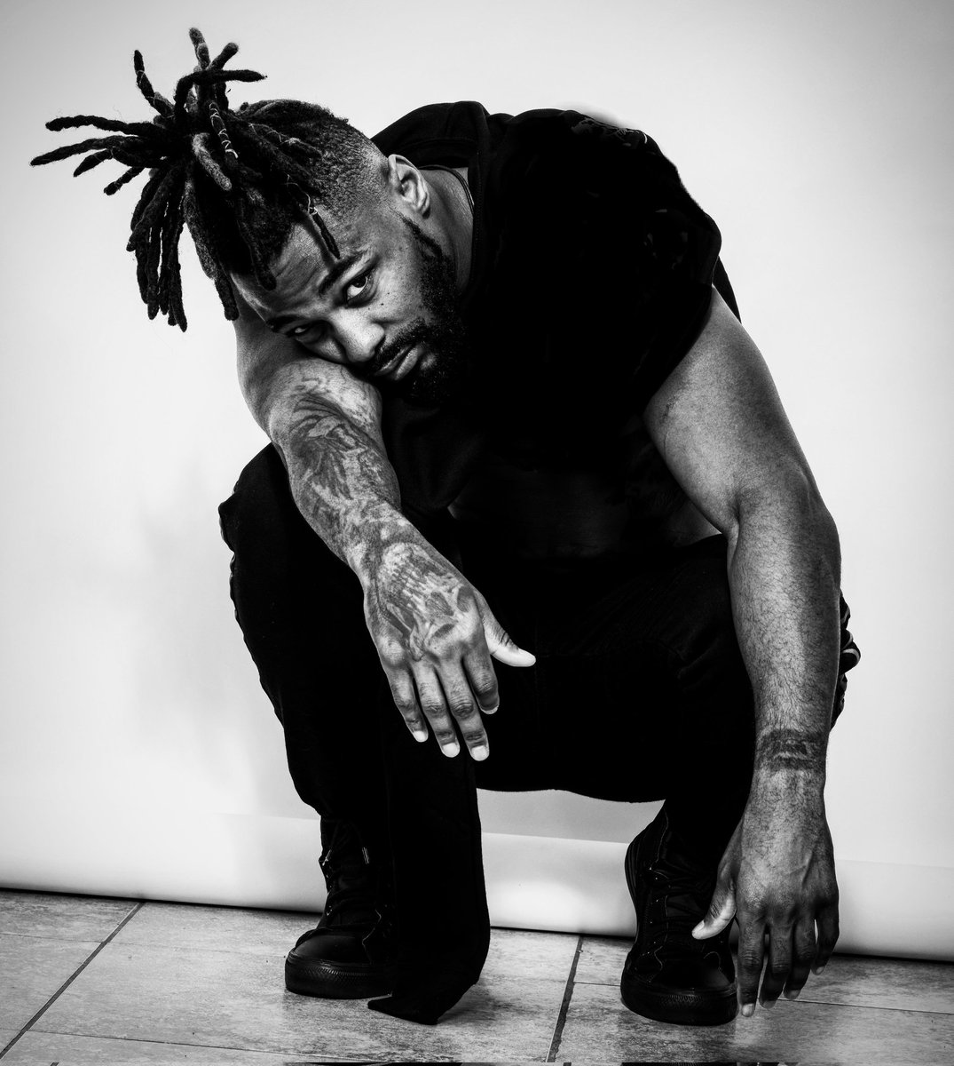 swerveconfident's tweet photo. "Prepare for whatever is ahead of me, 
Making sure my hard work recieves its crediting,
My lifes a movie scene and we just Editing,
Hoping act 3 moves us on 2 better things,
Walk in the building wreak havoc recieve my publishing,
So Tell me how much a G u are without telling me" https://t.co/vcCdii5p2T